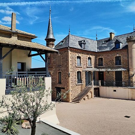 Le Petit Chateau De Sathonat - Horizon Paradis Saint-Amour-Bellevue Exteriör bild
